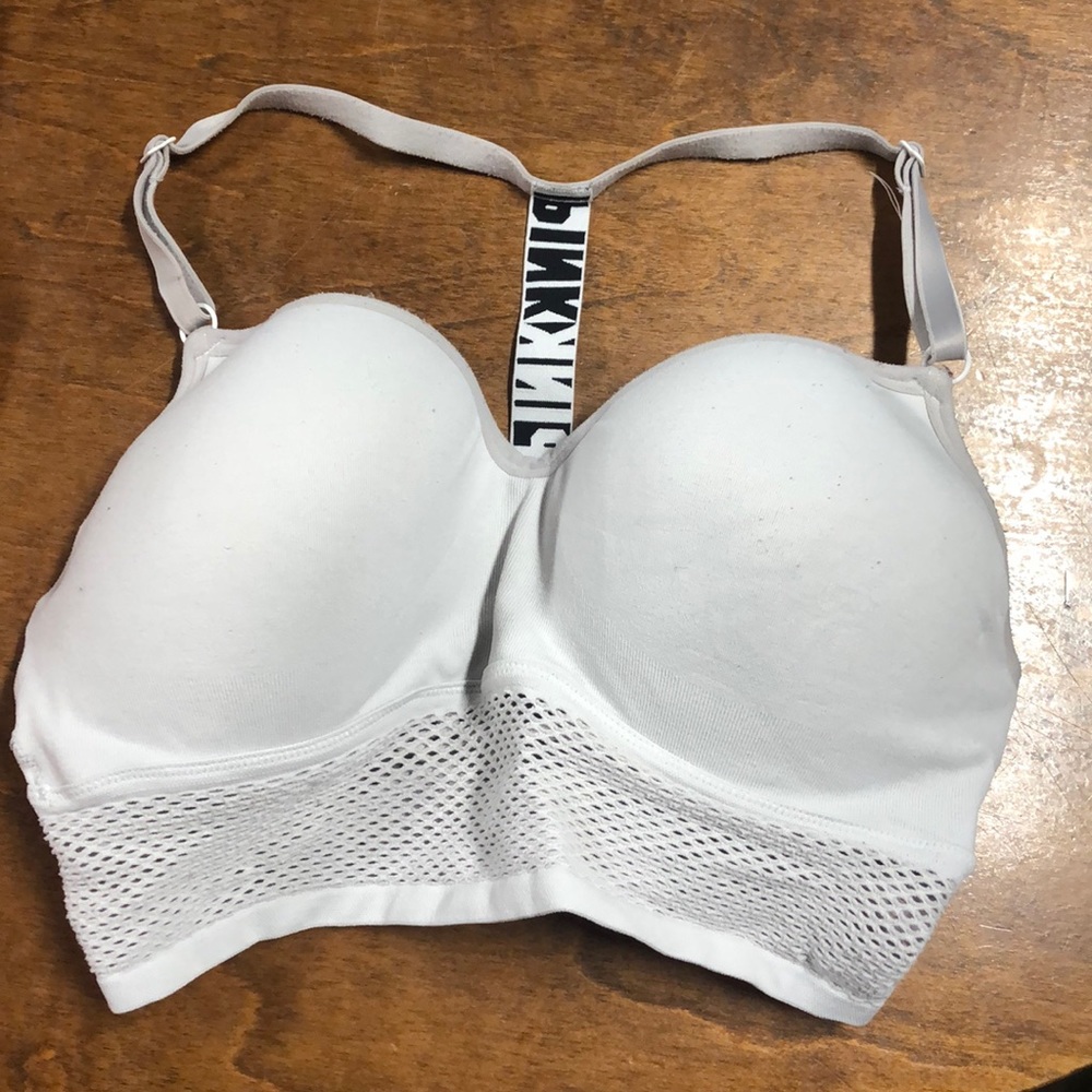 VS Sports Bra